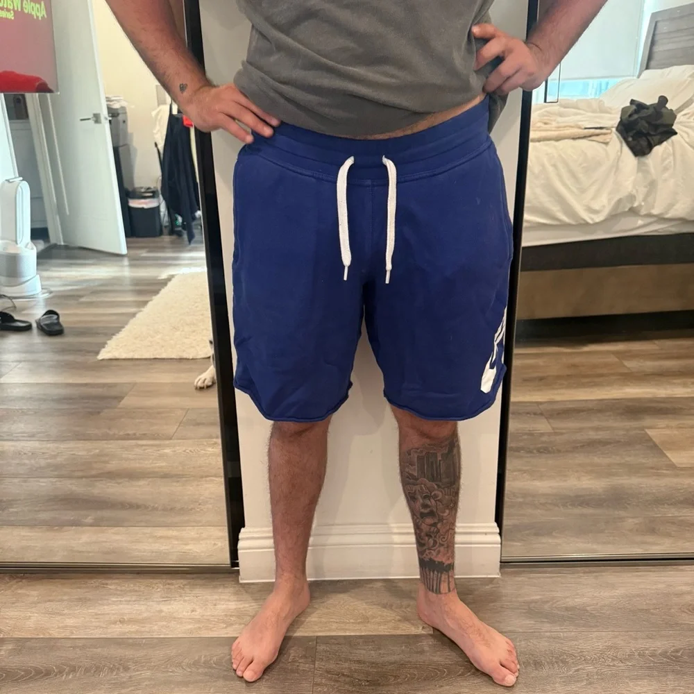 Nike Blue and White Sweat Shorts size large - Picture 7 of 7